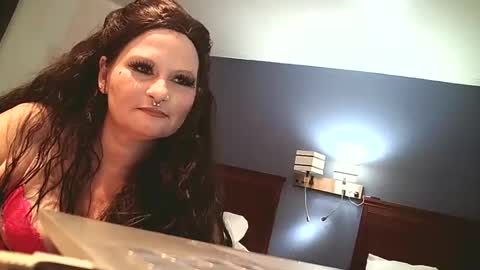 Snapshot of shaylam6669 chatting on March 2026 10:32:02 AM shaylam6669 online show from March 2026 10:32:02 AM