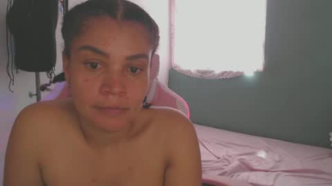 Snapshot of shayna_cute chatting on July 2026 07:42:02 PM Shayna online show from July 2026 07:42:02 PM