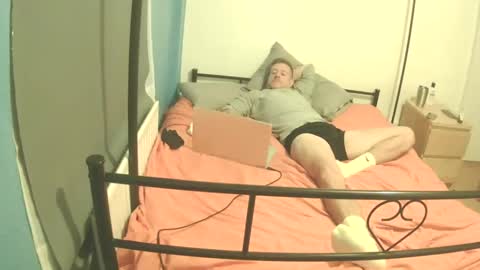 Snapshot of sheajay33 chatting on December 2024 04:51:01 PM Sheajay online show from December 2024 04:51:01 PM