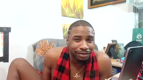 Snapshot of shelbycrazy chatting on February 2025 07:15:02 AM King-shelb online show from February 2025 07:15:02 AM