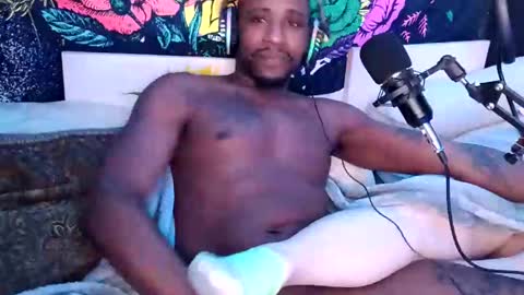 Snapshot of shelbycrazy chatting on March 2025 11:03:01 AM King-shelb online show from March 2025 11:03:01 AM