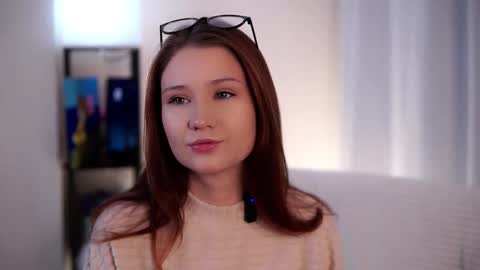 Lina online show from March 2026 10:28:02 AM