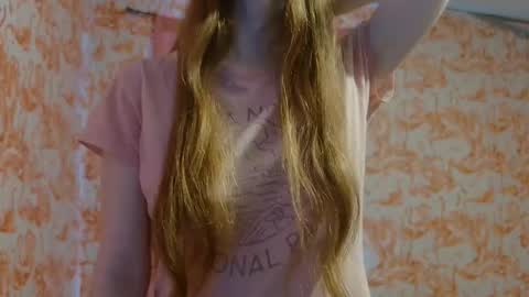 Erika online show from March 2026 07:18:02 PM