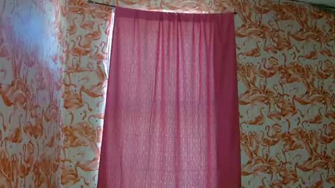 Erika online show from April 2026 06:05:02 PM