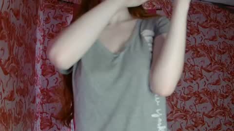 Snapshot of shelikessoymilk chatting on July 2026 07:40:02 PM Erika online show from July 2026 07:40:02 PM