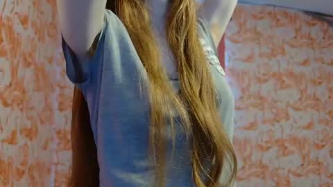 Snapshot of shelikessoymilk chatting on July 2026 06:28:01 PM Erika online show from July 2026 06:28:01 PM