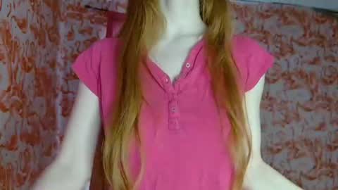 Snapshot of shelikessoymilk chatting on August 2026 06:07:02 PM Erika online show from August 2026 06:07:02 PM