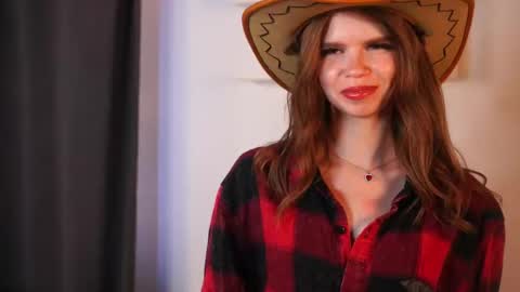 Sofia online show from October 2025 06:47:01 AM