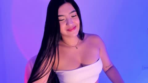 Snapshot of shelly_rohades chatting on October 2025 02:56:01 AM online show from October 2025 02:56:01 AM