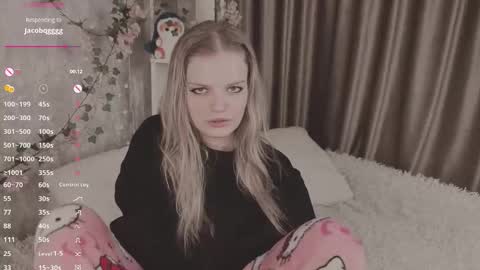 shellyboom online show from March 2026 04:10:01 PM