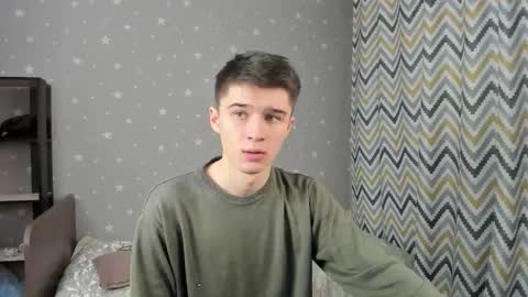 Max online show from November 2025 03:55:02 PM