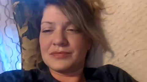 sheseemsinnocent online show from January 2025 01:11:01 PM