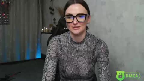 Vanessa online show from February 2025 04:24:01 PM