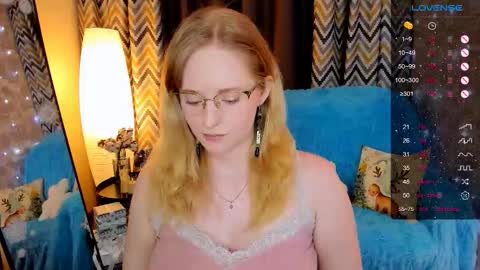 Hello guys my name is Aemilia online show from December 2025 08:20:02 AM