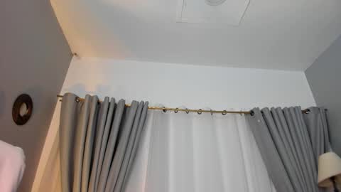 Sheyla online show from December 2025 04:12:02 PM