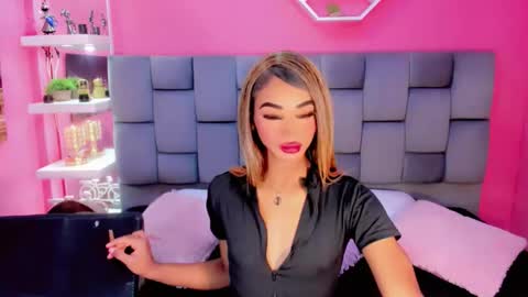 shiirleysweet online show from December 2024 03:47:02 PM