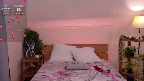 Snapshot of shine_abby_ chatting on July 2026 12:48:02 PM Abby online show from July 2026 12:48:02 PM