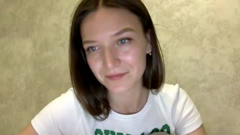 Snapshot of shining_pearl chatting on June 2026 07:13:01 PM Jesica online show from June 2026 07:13:01 PM