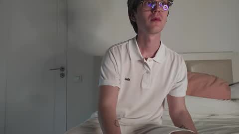 Snapshot of shirizo chatting on May 2026 07:54:02 PM Matthew online show from May 2026 07:54:02 PM