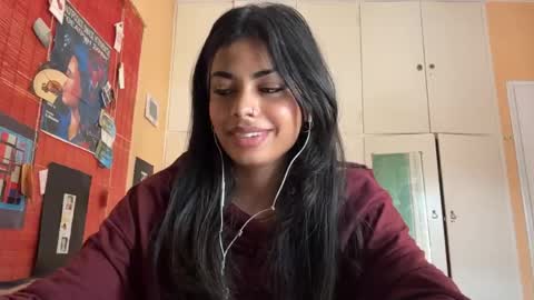 Snapshot of shirleendurrah chatting on May 2026 08:42:02 AM Karin online show from May 2026 08:42:02 AM