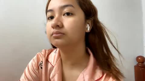 Snapshot of shirleendurrah chatting on May 2026 01:36:02 AM Karin online show from May 2026 01:36:02 AM