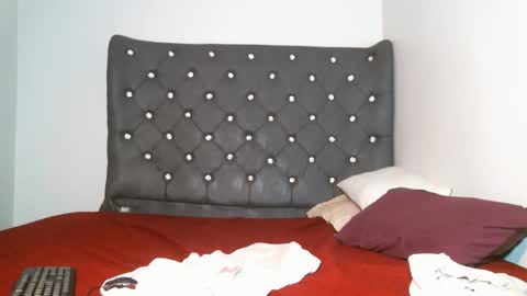 Shi-ro online show from November 2025 01:16:01 AM