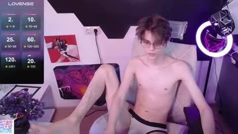 shiromy_ online show from July 2026 05:08:02 PM