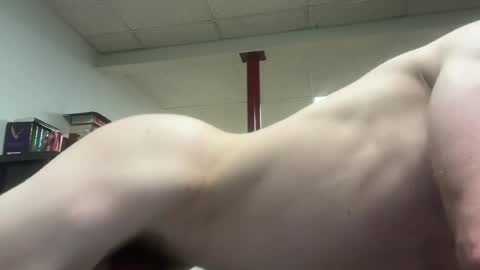 Snapshot of shirtlesshunk15 chatting on July 2026 01:42:01 AM shirtlesshunk15 online show from July 2026 01:42:01 AM
