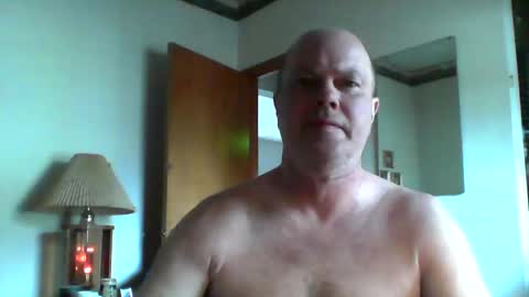 Snapshot of shoc09 chatting on December 2024 06:29:01 PM undie lover online show from December 2024 06:29:01 PM