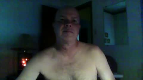 Snapshot of shoc09 chatting on September 2025 04:15:01 AM undie lover online show from September 2025 04:15:01 AM
