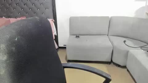 Snapshot of shofia_beltran chatting on January 2025 10:35:02 PM Shofia Beltran online show from January 2025 10:35:02 PM