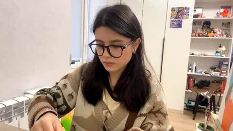 Marie online show from April 2026 12:09:02 PM