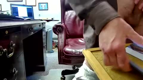 nikolas send dm for an appointment online show from January 2025 04:24:01 PM