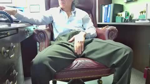 nikolas send dm for an appointment online show from April 2026 12:32:02 PM