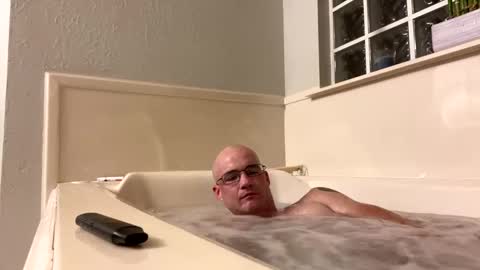 shortshortsman online show from September 2025 05:18:02 AM