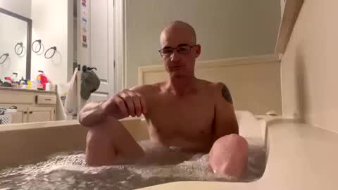 shortshortsman online show from September 2025 04:01:01 AM