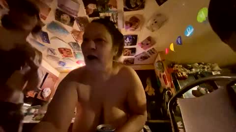 Snapshot of shorty920505 chatting on April 2026 04:51:01 AM shorty920505 online show from April 2026 04:51:01 AM