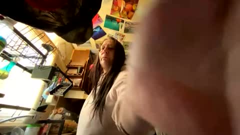 Snapshot of shorty920505 chatting on May 2026 02:28:01 AM shorty920505 online show from May 2026 02:28:01 AM
