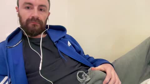 show_jizzness online show from February 2025 09:02:01 PM