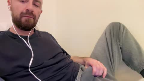 show_jizzness online show from February 2025 07:41:02 PM