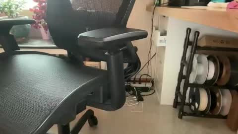 showflyer06 online show from December 2025 07:53:01 PM