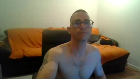 Snapshot of showherenow chatting on June 2026 05:37:01 PM showherenow online show from June 2026 05:37:01 PM