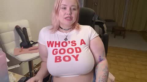 Snapshot of showmebbw chatting on February 2026 09:27:02 PM Mimi online show from February 2026 09:27:02 PM