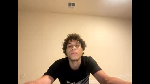 shurthingxx online show from February 2025 10:49:02 AM