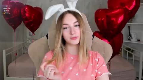 Polly online show from February 2026 12:18:01 AM