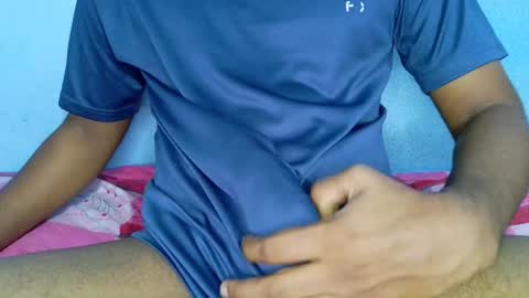 shyeyes online show from December 2024 01:28:01 PM