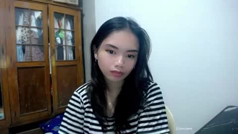 shy_innocent_girl online show from July 2026 02:13:02 PM