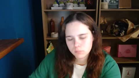 shy_lil online show from October 2025 01:44:02 PM
