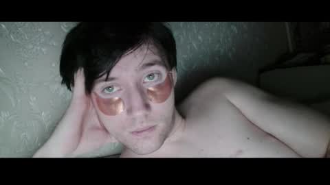 Matthew online show from November 2025 01:48:02 AM