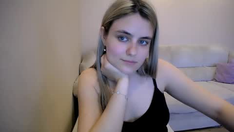 Snapshot of shy_sabrina_ chatting on April 2026 03:32:01 PM shy_sabrina_ online show from April 2026 03:32:01 PM